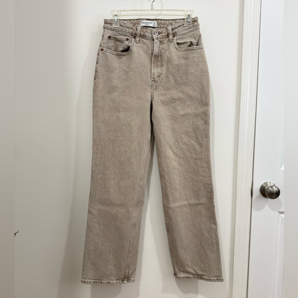 Abercrombie & Fitch Curve Love High Rise 90s Relaxed Jean